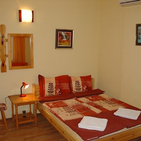 Guest House Alex Chernomorets Exterior photo